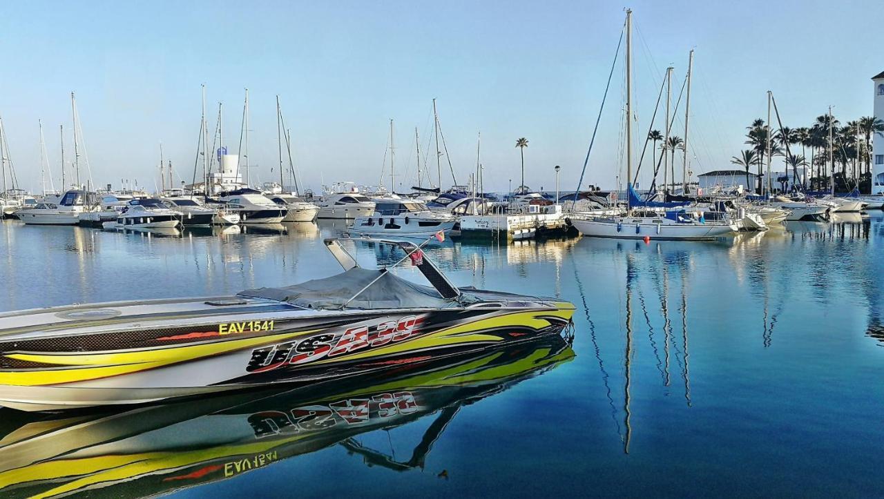 28 Mikonos Playa In Puerto De La Duquesa 2 Bed 2 Bath Apartment Ideally Located To The Beach & Marina Castillo de Sabinillas المظهر الخارجي الصورة
